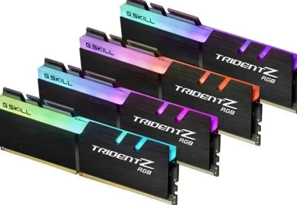 G.Skill 32GB F4-3200C16Q-32GTZR DDR4
